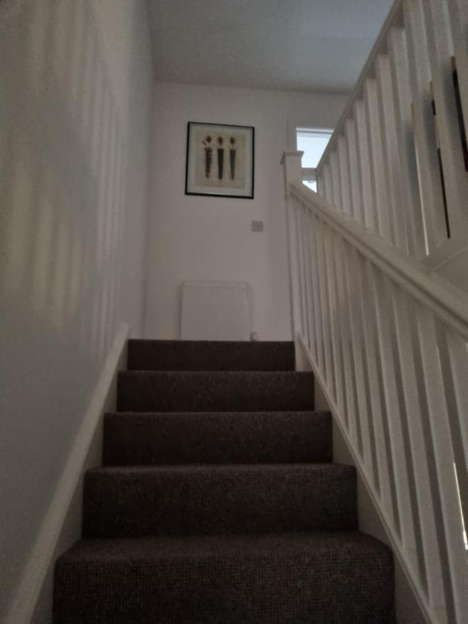 Modern 3 Bedroom Semi Detached Home Limavady Bagian luar foto