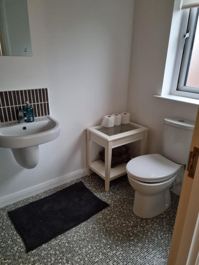Modern 3 Bedroom Semi Detached Home Limavady Bagian luar foto